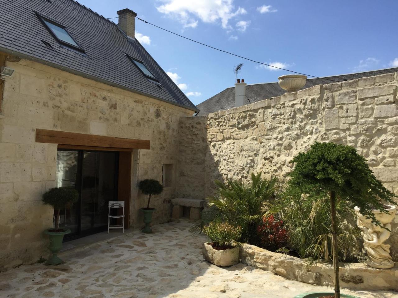Casa La Palma La Cave Voutee Bed & Breakfast Courmelles Екстериор снимка